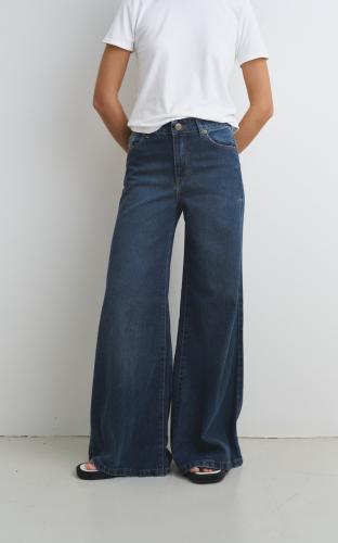 Super Wide Leg Tiro Alto Medio Rígido 